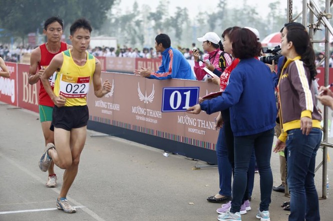 Việt dã và marathon Báo Tiền Phong: Sôi nổi đua tài - ảnh 16