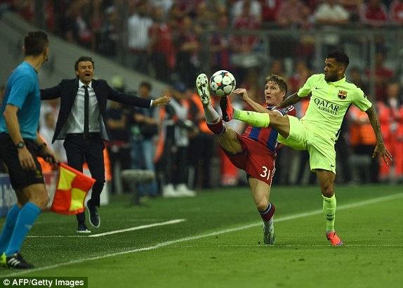 Bayern vs Barca (3-2): 'Hùm xám' lực bất tòng tâm - ảnh 4