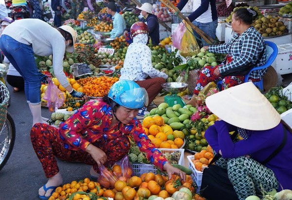 Người dân cả nước đón giao thừa Tết Đinh Dậu - ảnh 66