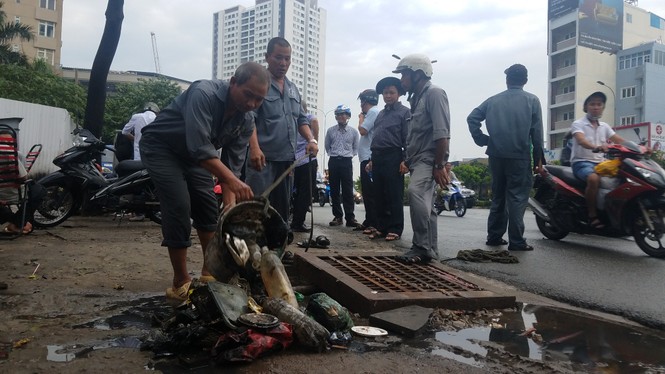Siêu máy bơm tê liệt trước đường ngập, chủ đầu tư nói 'bị phá hoại' - ảnh 5