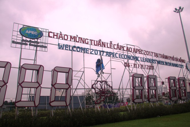 Bão Damrey ngày càng mạnh, áp sát Bình Định - Phú Yên - ảnh 3