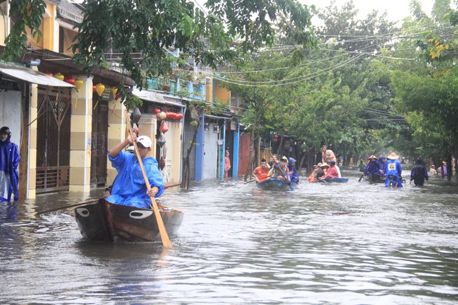 Hội An ngập lụt - ảnh 3