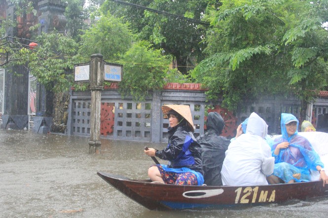 Hội An ngập lụt - ảnh 6