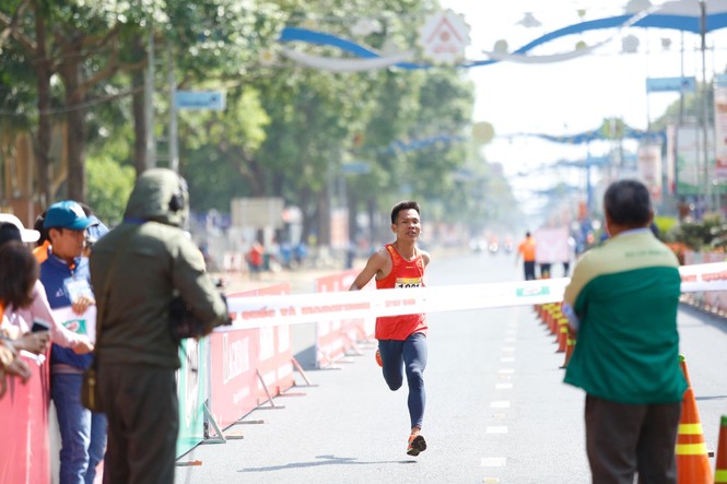 Nhìn gần các nhà vô địch Việt dã Tiền Phong 2018 - ảnh 12