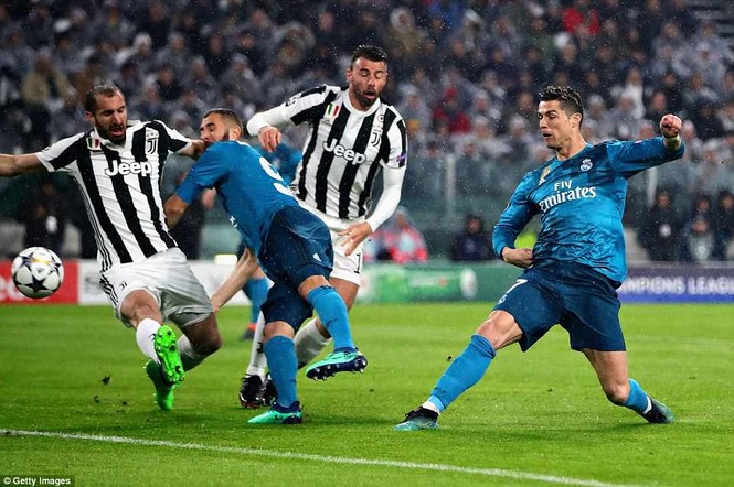 Xé lưới Juventus, Ronaldo lập hàng loạt kỷ lục ở Champions League - ảnh 1