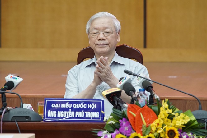 Tổng Bí thư Nguyễn Phú Trọng tiếp xúc cử tri đơn vị bầu cử số 1 - ảnh 4