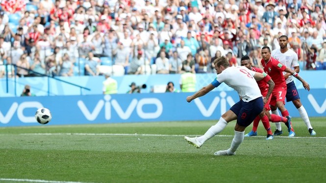 Anh vào vòng 1/8 World Cup sau màn 'dội bom' kinh hoàng - ảnh 21