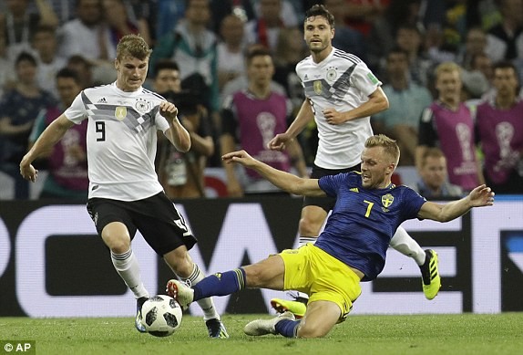 Toni Kroos ghi tuyệt phẩm, giải cứu tuyển Đức khỏi 'cửa tử' - ảnh 34