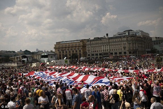 Hạ gục Croatia, Pháp vô địch World Cup sau 20 năm - ảnh 3