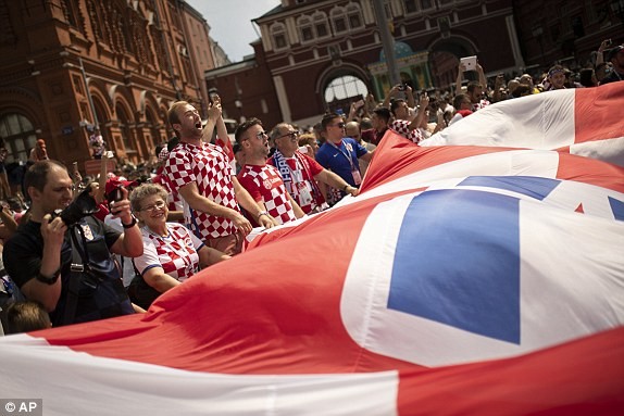 Hạ gục Croatia, Pháp vô địch World Cup sau 20 năm - ảnh 4