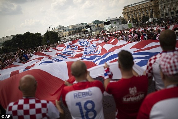 Hạ gục Croatia, Pháp vô địch World Cup sau 20 năm - ảnh 5