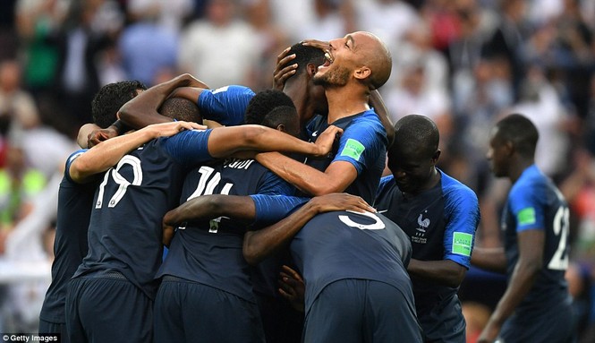 Cận cảnh ĐT Pháp đả bại Croatia 4-2, lên ngôi vô địch - ảnh 1
