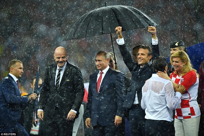 Cận cảnh ĐT Pháp đả bại Croatia 4-2, lên ngôi vô địch - ảnh 5