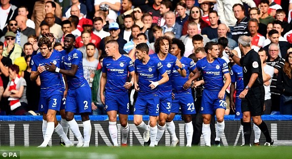 Marcos Alonso tỏa sáng, Chelsea hạ Arsenal ở derby London - ảnh 13
