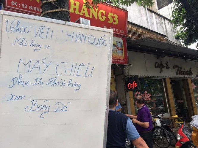 Ngàn cung bậc cảm xúc của CĐV Việt Nam ở trận bán kết - ảnh 57