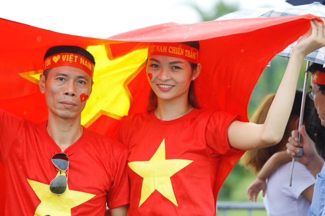 Olympic Việt Nam đã về tới sân bay Nội Bài - ảnh 39