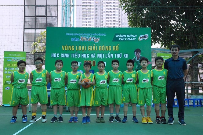 Hấp dẫn vòng chung kết Bóng rổ Học sinh tiểu học Hà Nội 2018 - ảnh 1