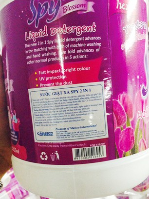 Đột kích xưởng sản xuất hàng 'Made in Thai Lan' giữa Hà Nội - ảnh 1