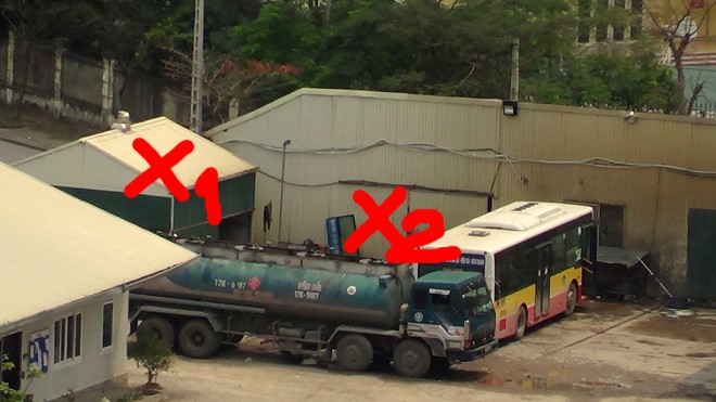 Tháo dỡ cây xăng lậu núp trong bãi đỗ xe - ảnh 8