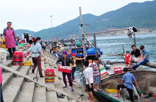 Hà Tĩnh: Lộc biển đầu năm - ảnh 2