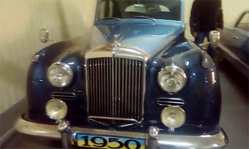 Bộ sưu tập 70 xe của cựu tổng thống Ukraine - ảnh 3