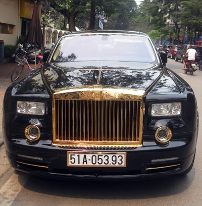 Phantom mạ vàng thủ công độc nhất Việt Nam - ảnh 2