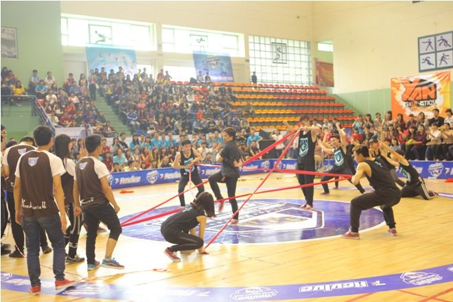 Nhảy đối kháng VUG 2014: Đậm chất sinh viên - ảnh 12