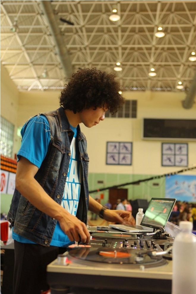 Nhảy đối kháng VUG 2014: Đậm chất sinh viên - ảnh 3