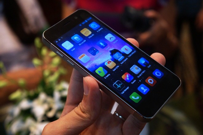 Cận cảnh HKPhone iRevo vỏ sắt - ảnh 12