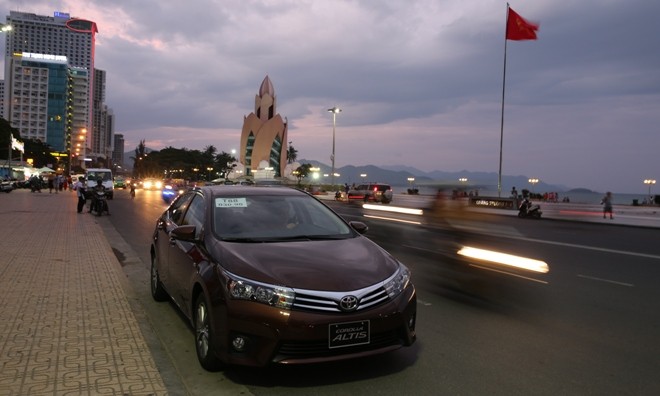 Nhìn gần 'vũ khí chiến lược' Corolla Altis bản 1.8G của Toyota - ảnh 4