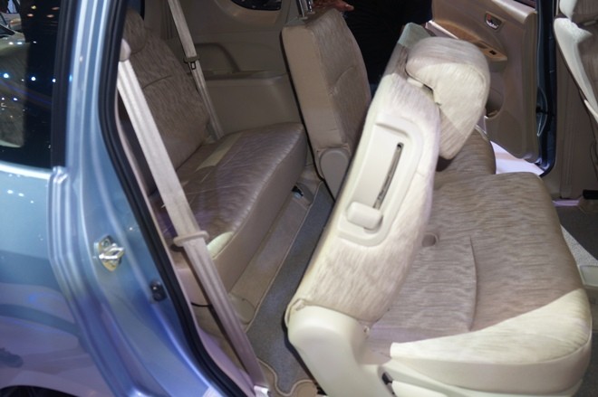 Lý giải 'cơn sốt' Suzuki Ertiga tại triển lãm ô tô Việt Nam - ảnh 3