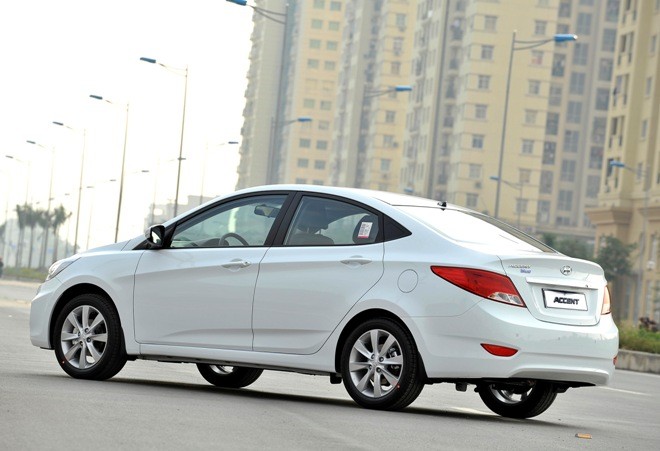 Hyundai Accent Blue 2015 trình làng giá 552 triệu đồng - ảnh 3