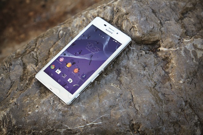 Loạt smartphone mất giá đầu năm 2015 - ảnh 5