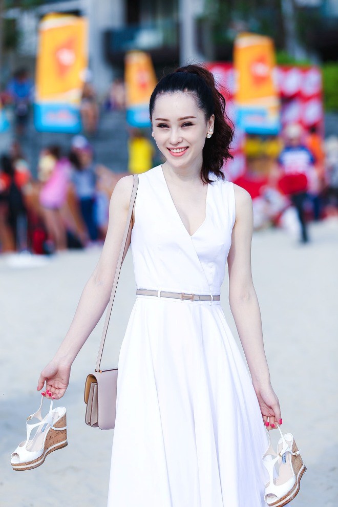 Á hậu Thái Như Ngọc xinh đẹp đi cổ vũ 'Người thép' - ảnh 11