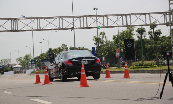 Học viện Mercedes-Benz trở lại với ‘đường đua’ - ảnh 9