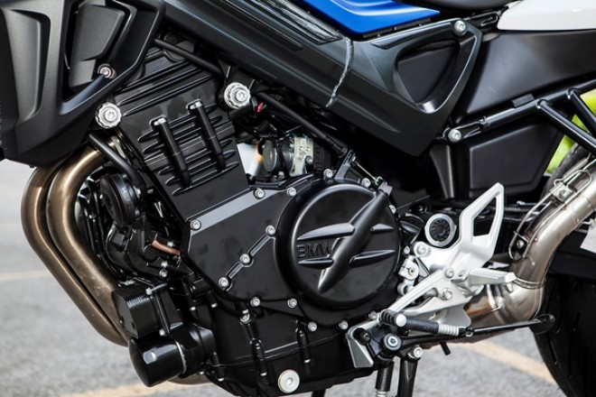 BMW F800R phiên bản mới 'xuất trận' - ảnh 2