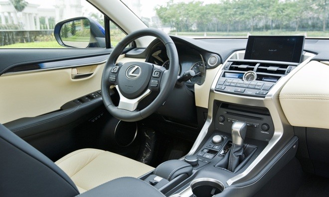 Cận cảnh 'nhan sắc' Lexus NX200t, giá 2,4 tỷ đồng - ảnh 14