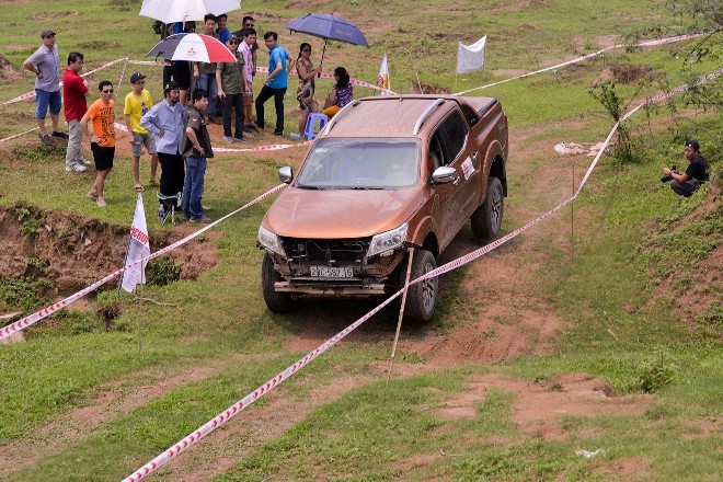 'Nóng' với giải đua xe bán tải trên bãi sông Hồng - ảnh 7