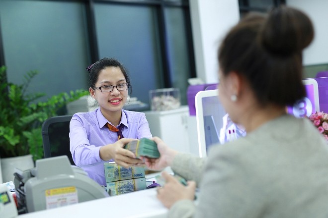Đồng loạt hạ lãi vay: “Bánh xe” tiền tệ bắt đầu quay? - ảnh 1