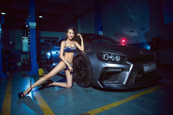 Đường cong nóng bỏng bên xế độ Volkswagen - ảnh 7