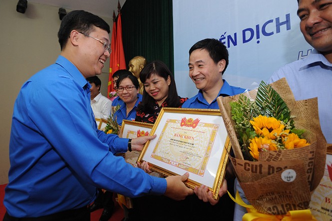 Sẵn sàng tình nguyện mọi lúc mọi nơi - ảnh 1