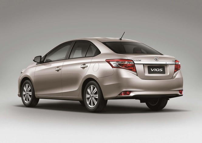 toyota vios - ảnh 2