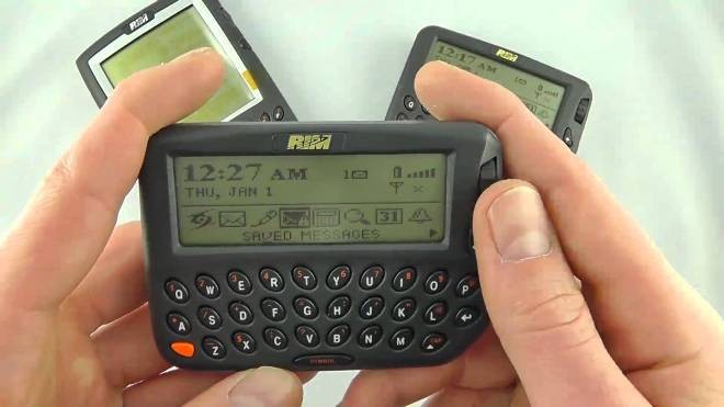 blackberry chấm dứt - ảnh 1
