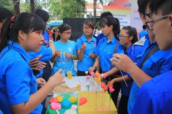 Thanh niên hăng hái tham gia sân chơi truyền thống - ảnh 6