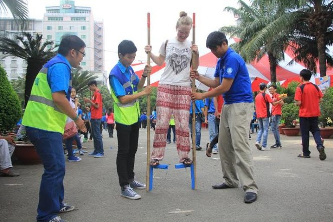 Thanh niên hăng hái tham gia sân chơi truyền thống - ảnh 8