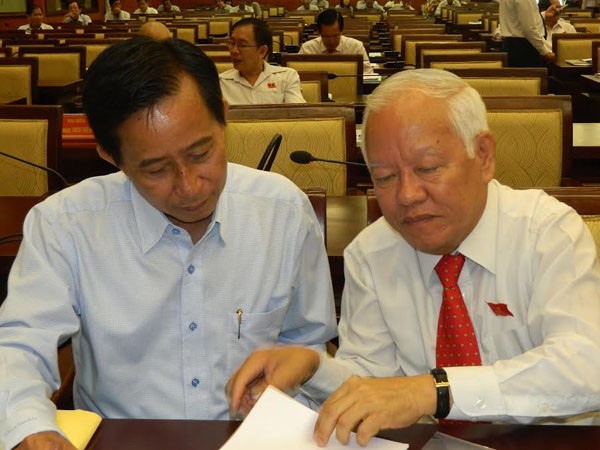 Bầu bổ sung 2 phó chủ tịch TPHCM - ảnh 1