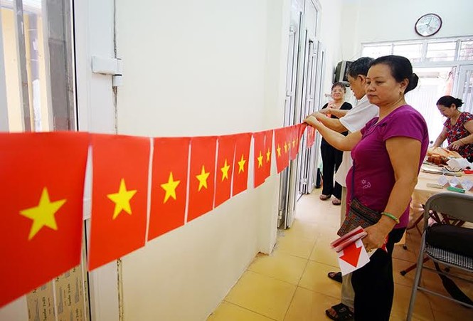 Các điểm bỏ phiếu sẵn sàng trước giờ G - ảnh 4