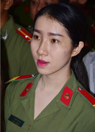 Những chiến sĩ trẻ lần đầu tiên đi bầu cử - ảnh 5
