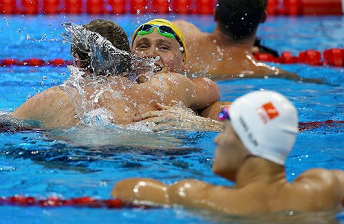 Kình ngư 'thích gây sự' của Trung Quốc mất HCV Olympic - ảnh 1