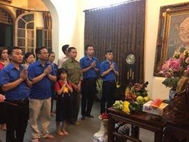 Thắp nến tri ân Đại tướng Võ Nguyên Giáp - ảnh 1